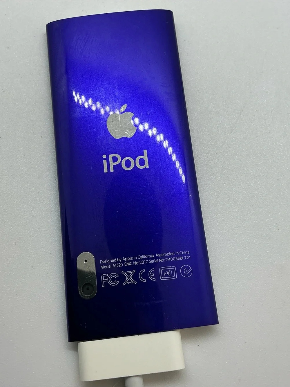 Used Vintage Purple Apple iPod Nano 5th Generation Works 8GB? 16GB?